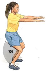 Mujer que dobla las rodillas a 90 grados, los brazos extendidos en frente de ella a la altura del hombro.